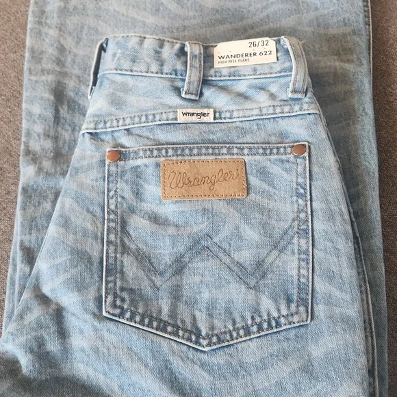 NWT Wrangler MEOW fun print Wanderer Jeans, size 26 - Picture 8 of 10